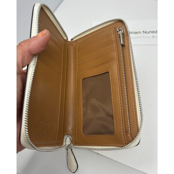 Coach Disney Dumbo Leather Long Zip Around Wallet White 88671 Limited Gift Japan - Picture 7 of 8
